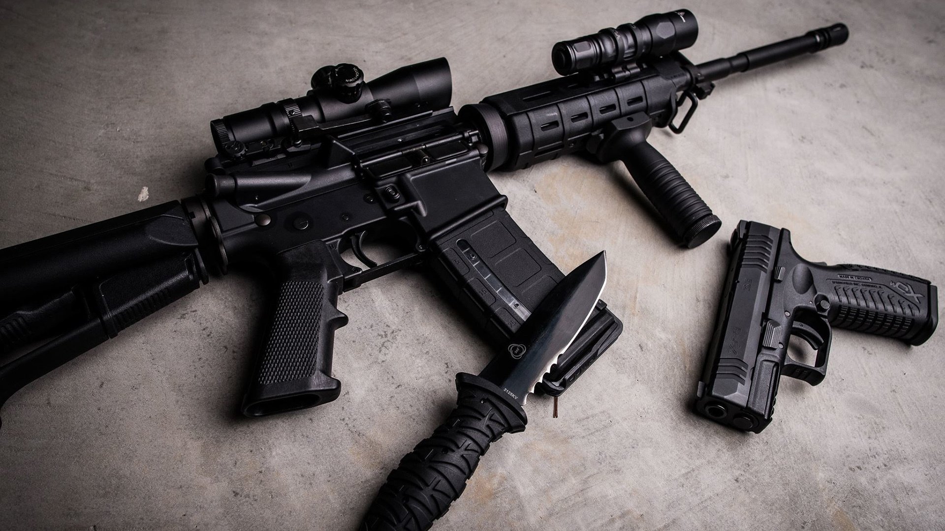 巴黎中场调度精准掌控全场节奏，巴黎 主场